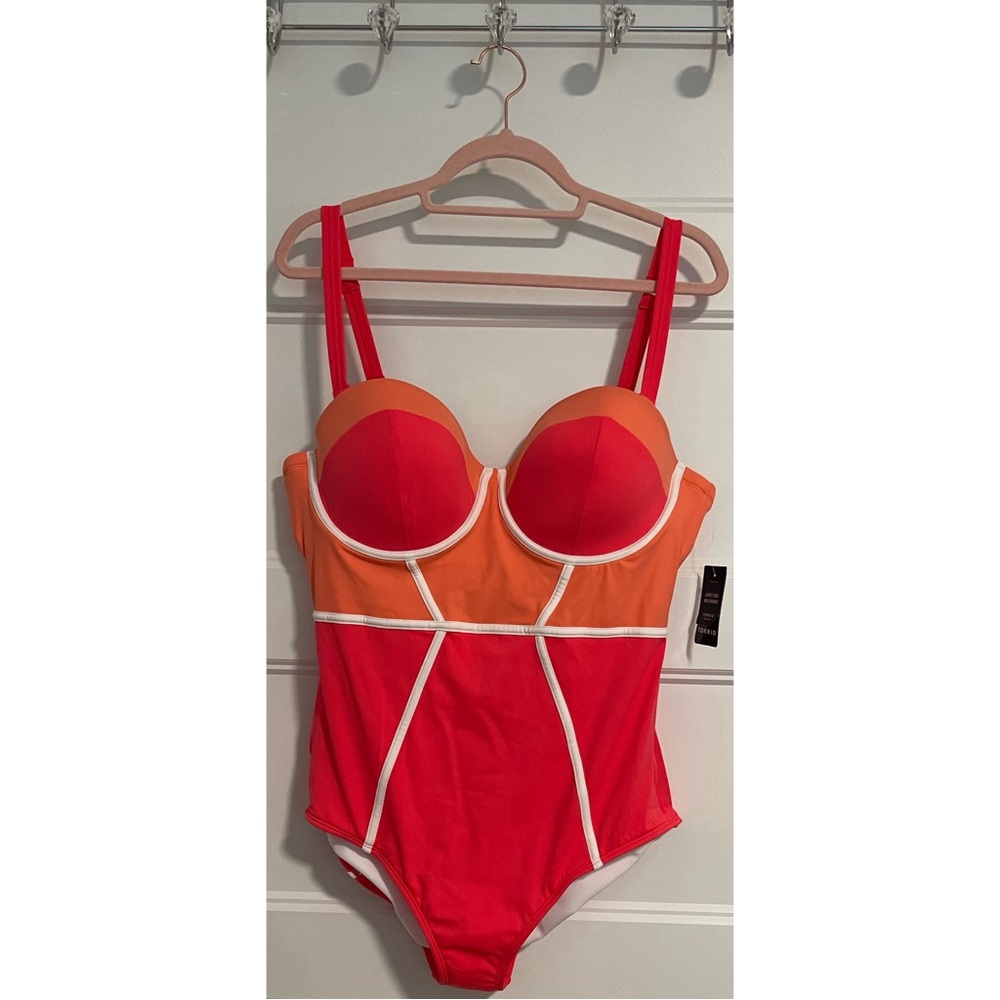 Torrid Underwire Pink Color Block One-Piece Swimsuit NWT SZ 1 DD-DDD/2DD-F - Picture 4 of 14